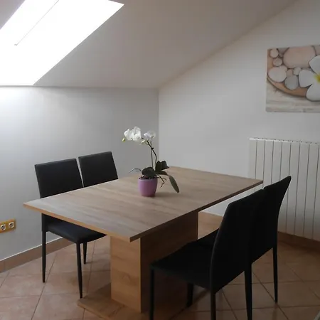 Kristina Bed & Breakfast 3*