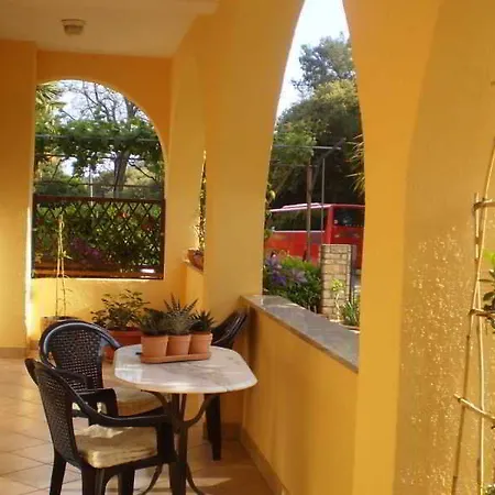 Kristina Bed & Breakfast