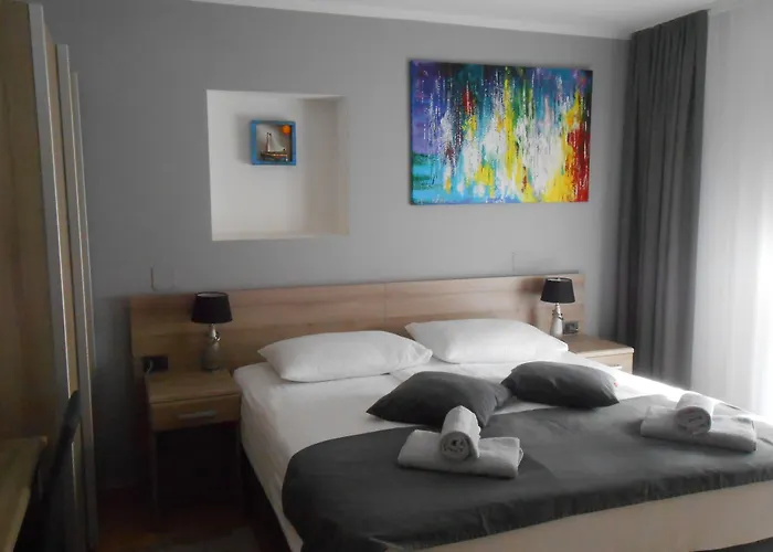 Kristina Bed & Breakfast 3*
