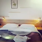 Kristina 3*