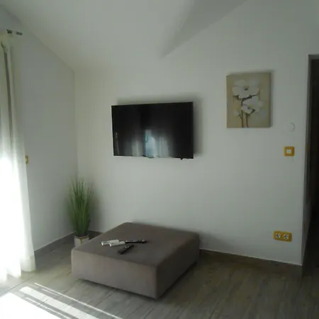 Kristina Bed and breakfast 3*