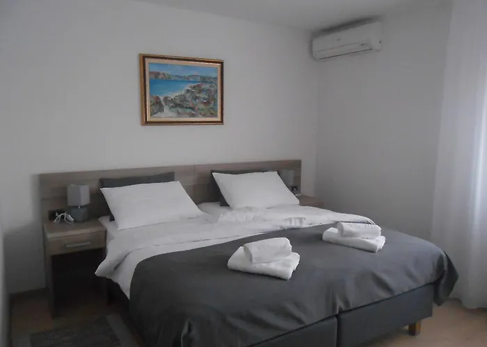 Bed & Breakfast Kristina 3*