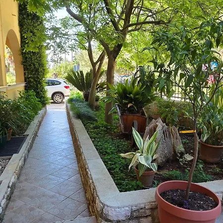Kristina Bed & Breakfast