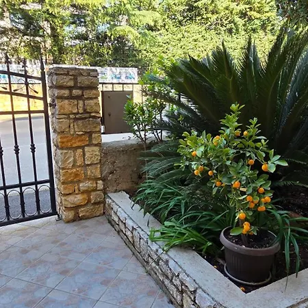Kristina Bed & Breakfast